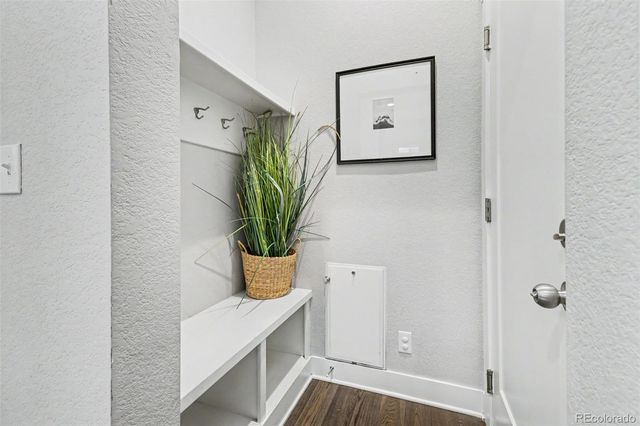 9982 E 60th Avenue, Denver, CO 80238