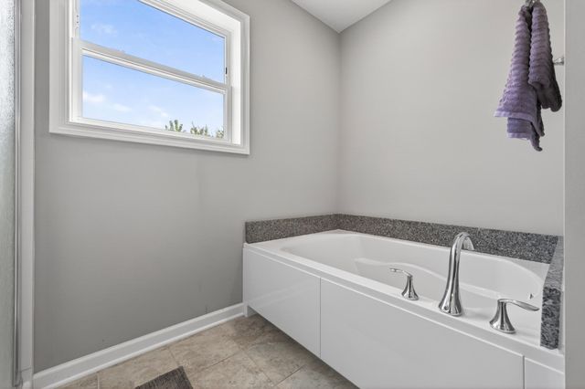 11161 3rd Street N, Lake Elmo, MN 55042