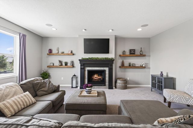 11161 3rd Street N, Lake Elmo, MN 55042