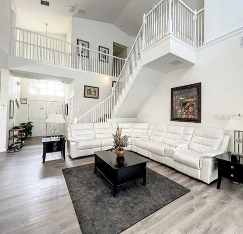 143 E WINDSOR PLACE, Davenport, FL 33896