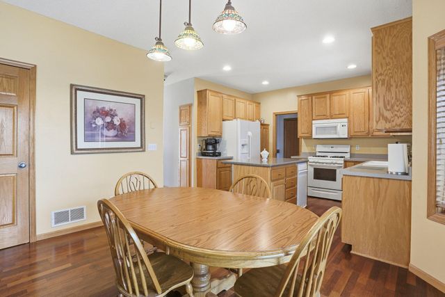 123 Shepherdia Court, Watertown, MN 55388