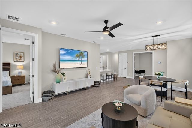 847 Enbrook LOOP, Naples, FL 34114
