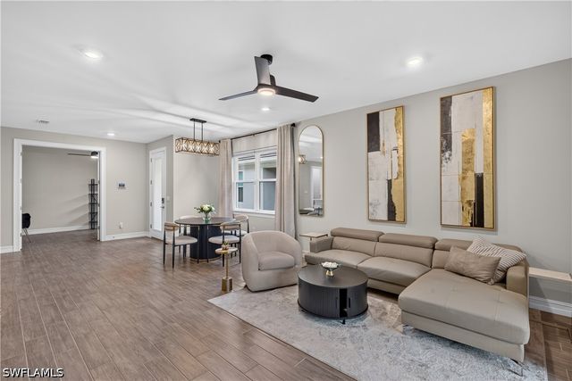 847 Enbrook LOOP, Naples, FL 34114
