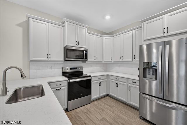 847 Enbrook LOOP, Naples, FL 34114