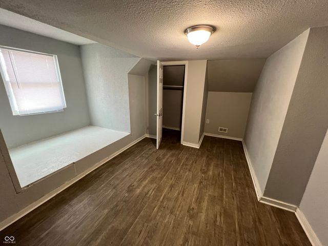 1529 Hiatt Street, Indianapolis, IN 46221