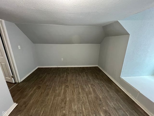 1529 Hiatt Street, Indianapolis, IN 46221