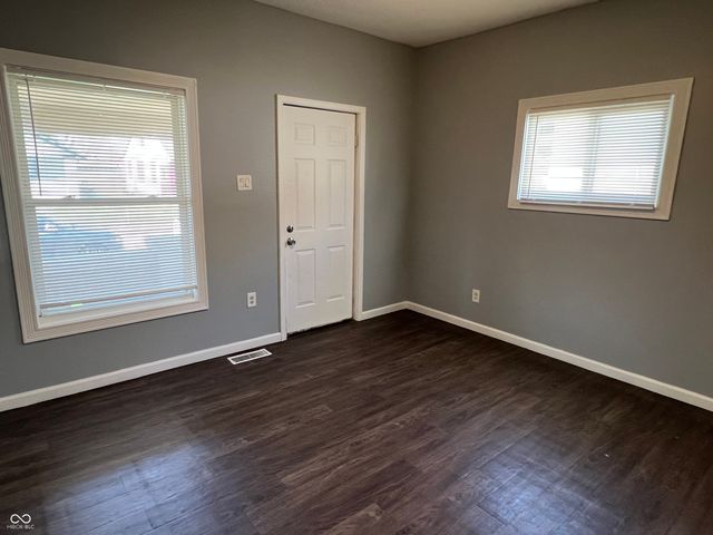 1529 Hiatt Street, Indianapolis, IN 46221