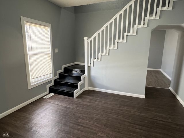 1529 Hiatt Street, Indianapolis, IN 46221