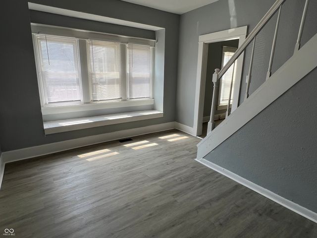 1529 Hiatt Street, Indianapolis, IN 46221