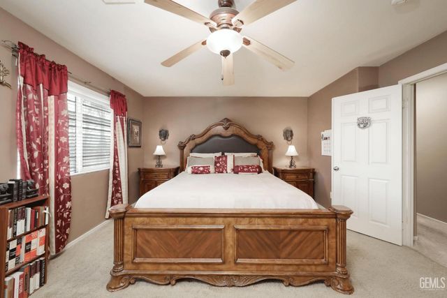 3122 campfire Drive, Bakersfield, CA 93312