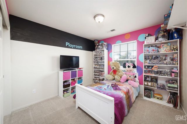 3122 campfire Drive, Bakersfield, CA 93312