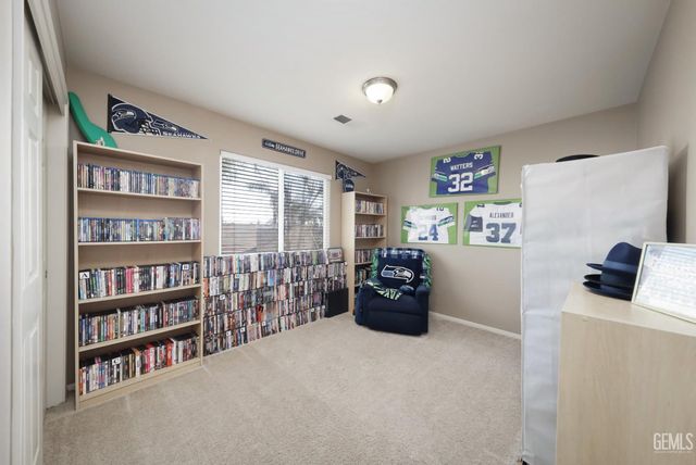 3122 campfire Drive, Bakersfield, CA 93312