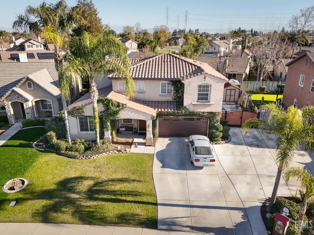 3122 campfire Drive, Bakersfield, CA 93312
