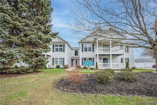 4821 Cambridge Drive G, Lockport Town, NY 14094