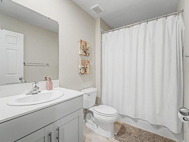 7587 STARFLOWER WAY, Wesley Chapel, FL 33545