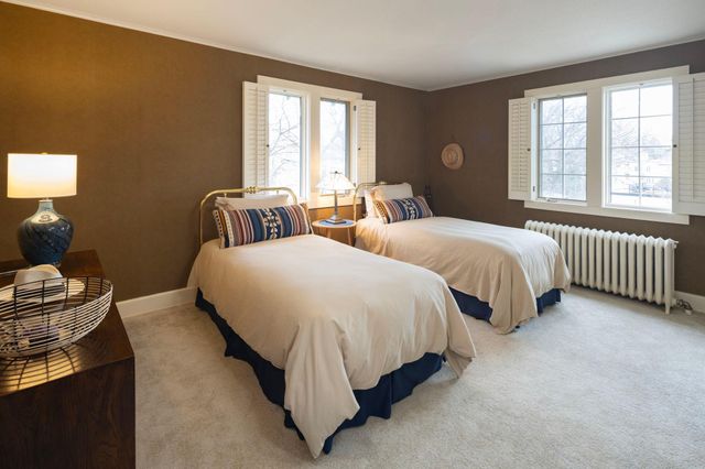 2617 Dean Parkway, Minneapolis, MN 55416