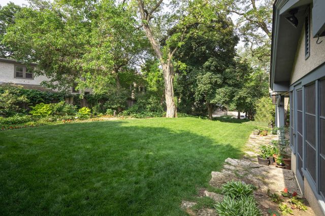 2617 Dean Parkway, Minneapolis, MN 55416