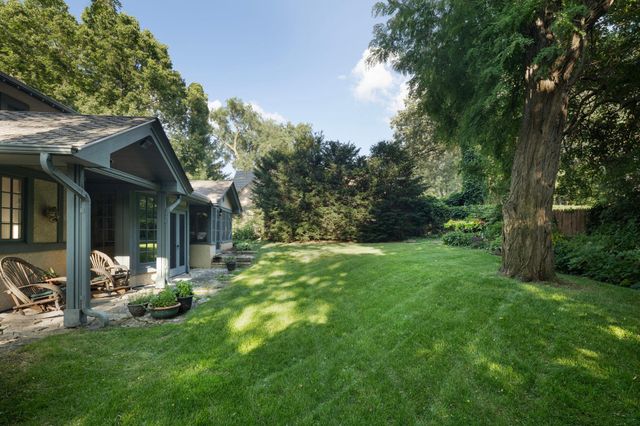 2617 Dean Parkway, Minneapolis, MN 55416