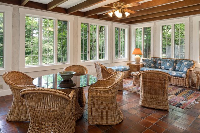 2617 Dean Parkway, Minneapolis, MN 55416