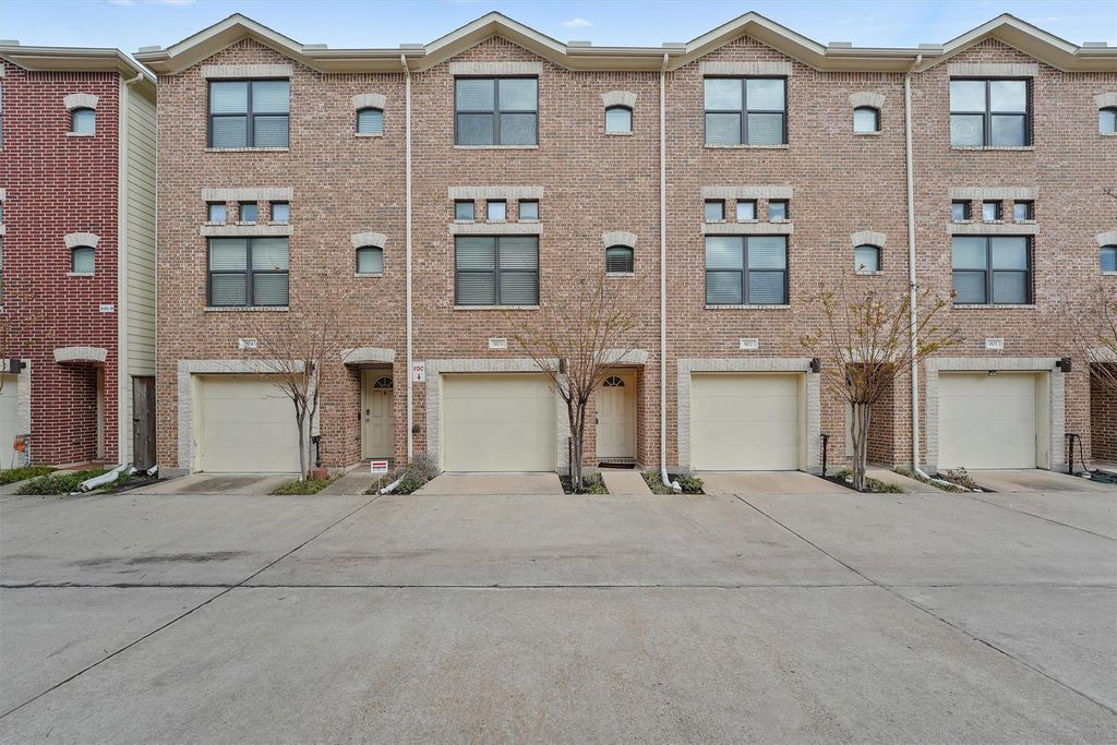 2710 Hullsmith Drive 903, Houston, TX 77063