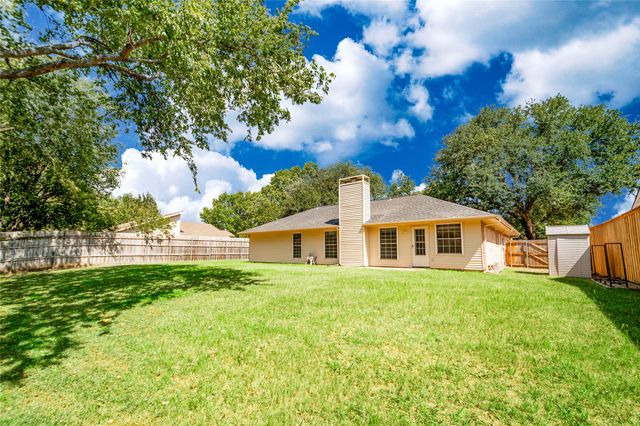 1109 Stapleton Lane, Flower Mound, TX 75028