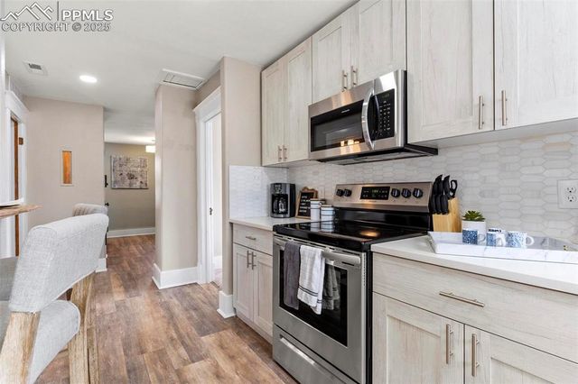 1807 W Colorado Avenue, Colorado Springs, CO 80904