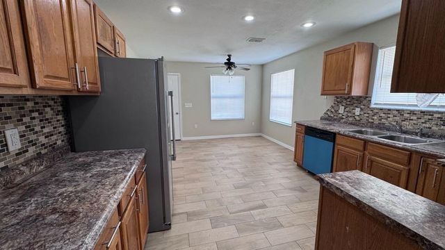 16165 REDINGTON STREET, Brooksville, FL 34604