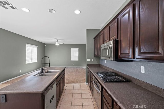 31991 Sugarbush, Lake Elsinore, CA 92532