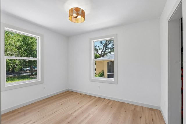 8523 N EDISON AVENUE, Tampa, FL 33604