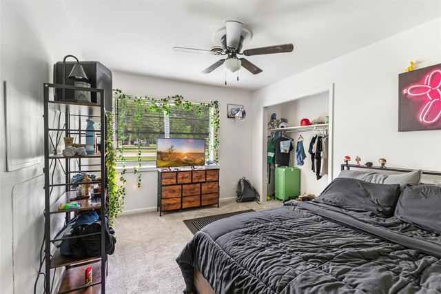 22 Sherwood Street, Dayton, TX 77535