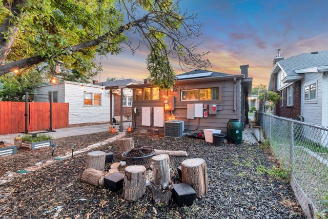 1861 S 300 E, Salt Lake City, UT 84115