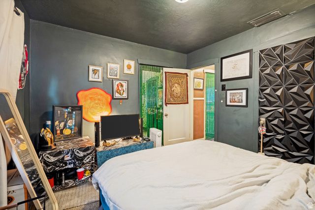 1861 S 300 E, Salt Lake City, UT 84115