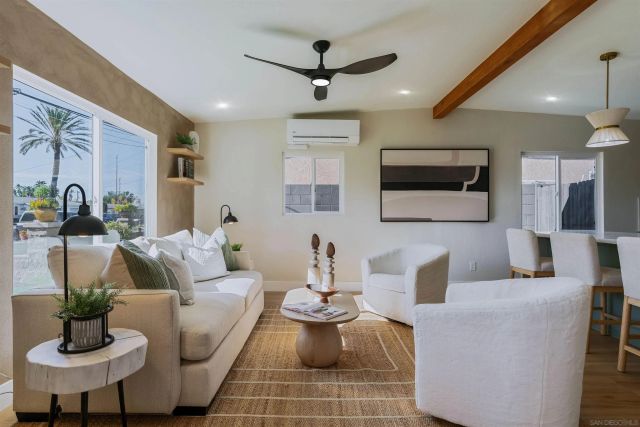 1426 Santa Rosa St, Oceanside, CA 92058