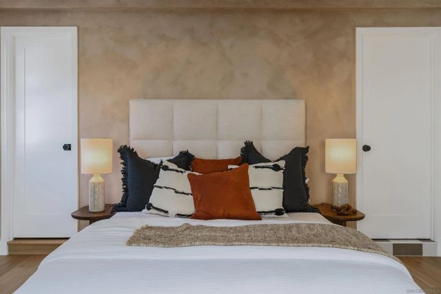 1426 Santa Rosa St, Oceanside, CA 92058