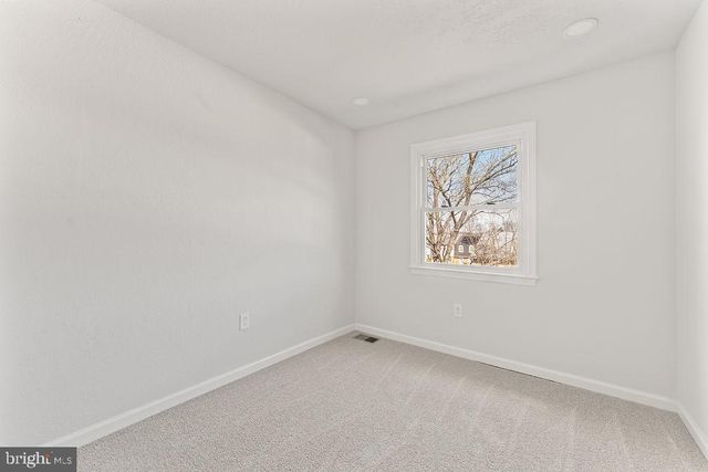 4612 CHARLTON CT, Woodbridge, VA 22193