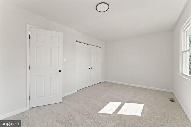 4612 CHARLTON CT, Woodbridge, VA 22193