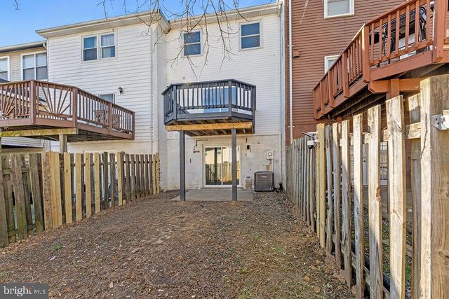 4612 CHARLTON CT, Woodbridge, VA 22193