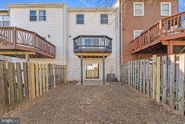 4612 CHARLTON CT, Woodbridge, VA 22193