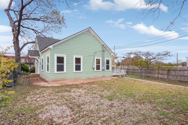 2600 Maple Avenue, Waco, TX 76707