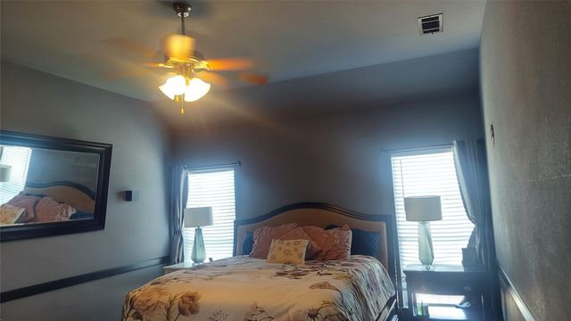 1500 Park Crest Drive, Crowley, TX 76036