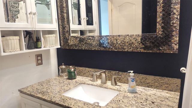 1500 Park Crest Drive, Crowley, TX 76036