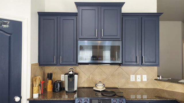 1500 Park Crest Drive, Crowley, TX 76036