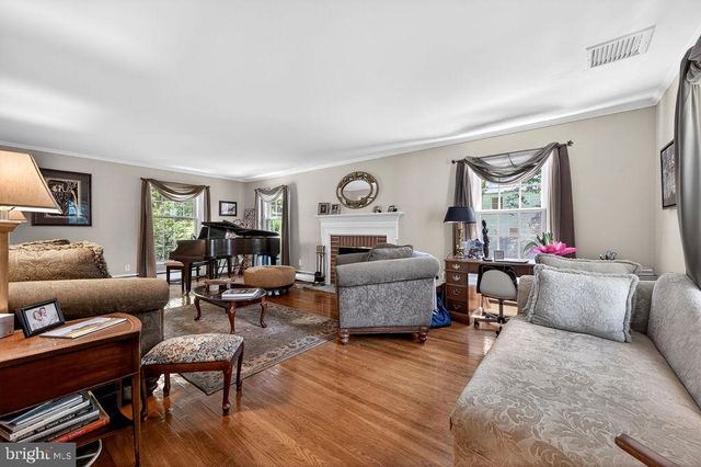 718 DARBY PAOLI RD, Newtown Square, PA 19073