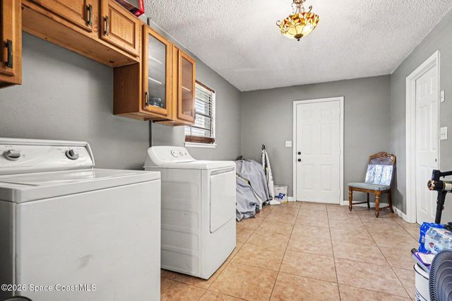 7180 Briggs Avenue, Cocoa, FL 32927