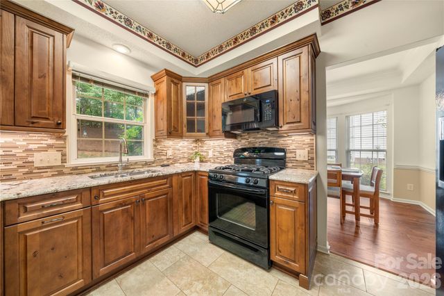 12245 Sutters Hill Court, Charlotte, NC 28269