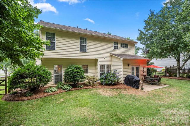 12245 Sutters Hill Court, Charlotte, NC 28269