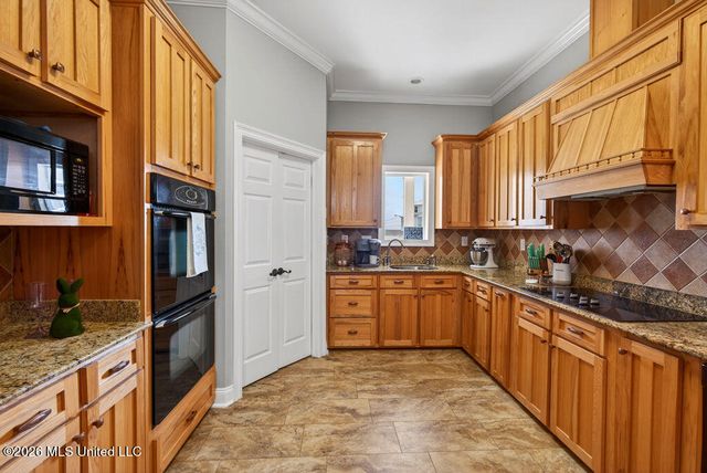 138 Hanakealoha Place, Diamondhead, MS 39525