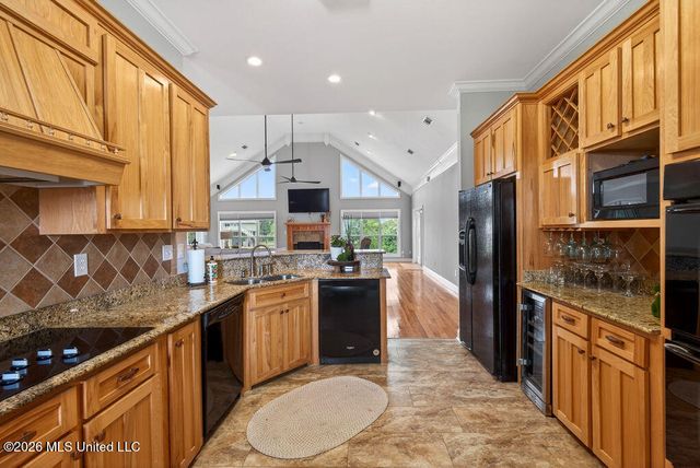 138 Hanakealoha Place, Diamondhead, MS 39525
