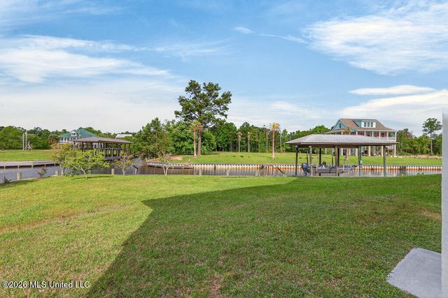 138 Hanakealoha Place, Diamondhead, MS 39525