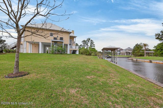 138 Hanakealoha Place, Diamondhead, MS 39525
